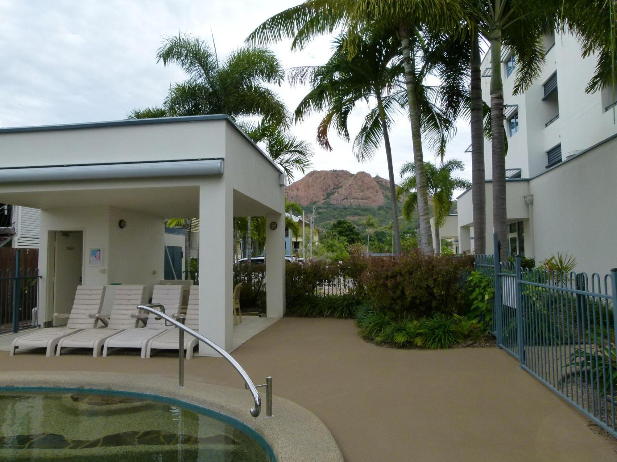 Madison Ocean Breeze Apartments Townsville Zewnętrze zdjęcie